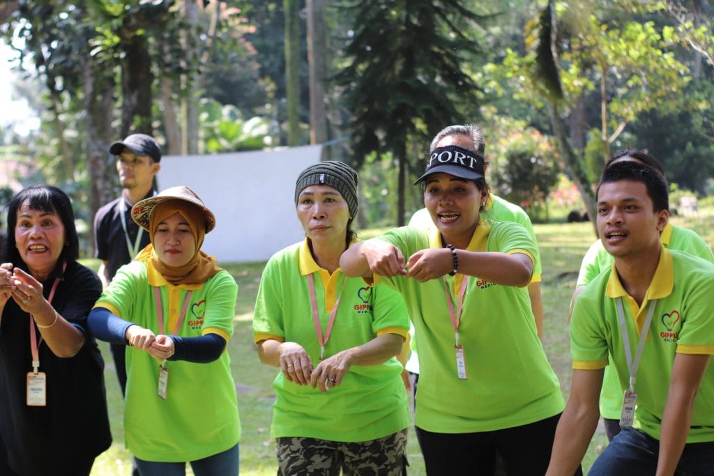 Permainan outbound tanpa alat